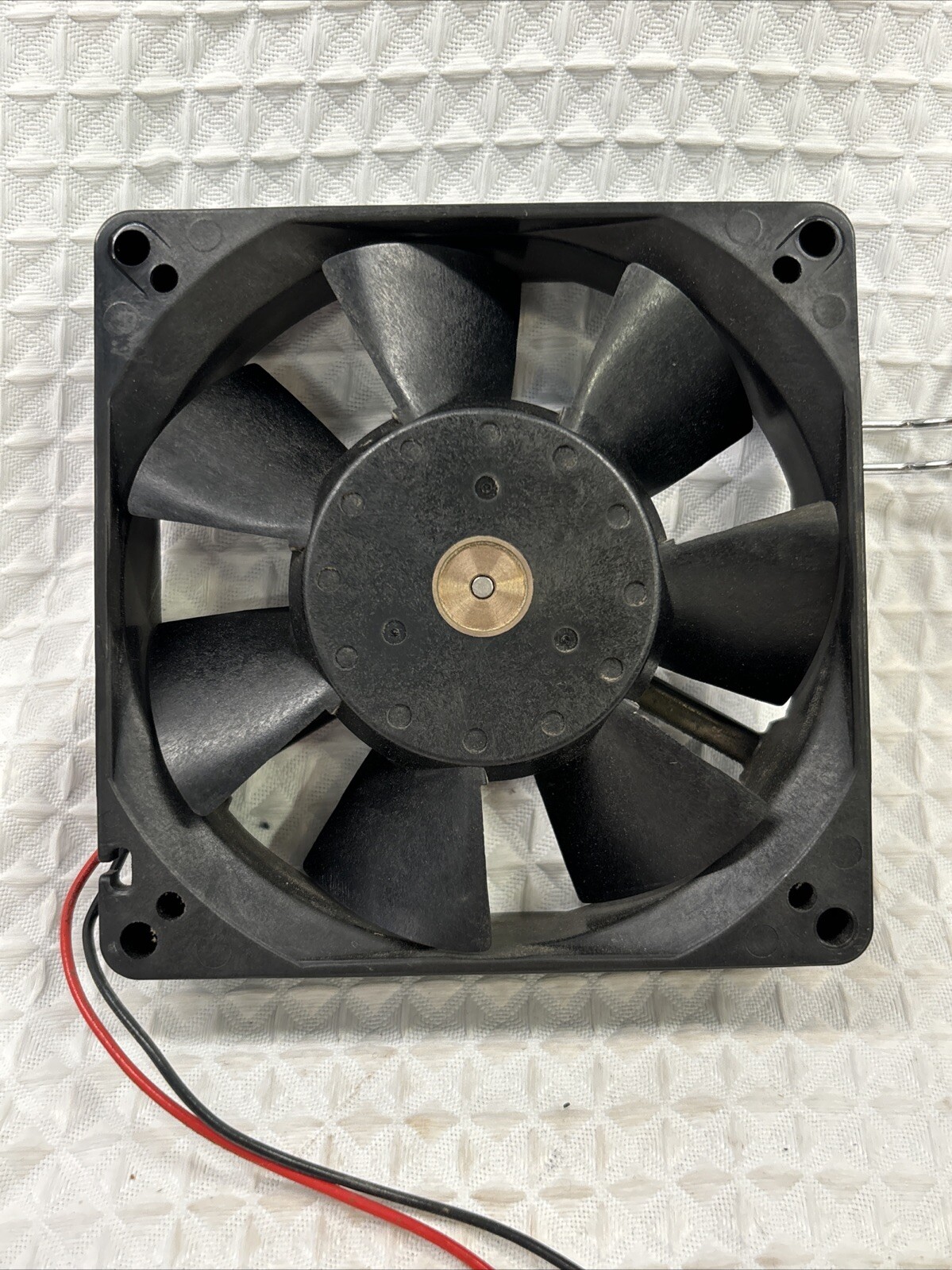 SANYO DENKI BRUSHLESS DC MINI AC 25 109P0924H424