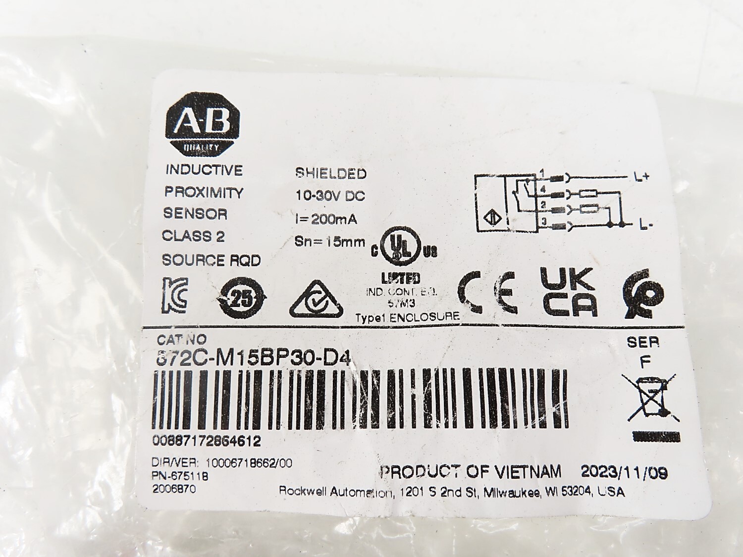 Allen Bradley 872C-M15BP30-D4 30mm Barrel Inductive Proximity Sensor NEW NO BOX
