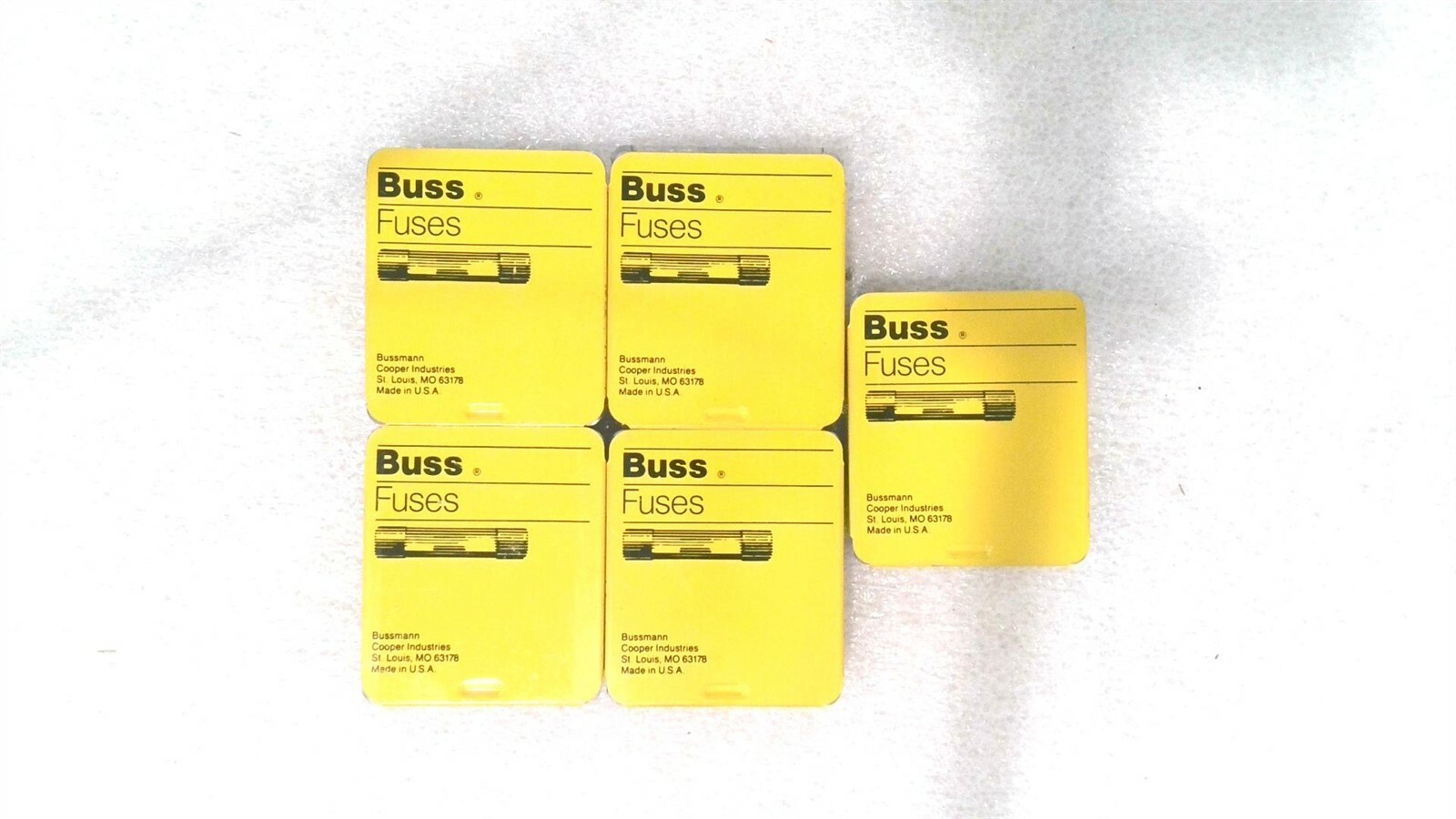 BUSS FUSES MDA-1/2 MINIATURE FUSE,35 A, 250 V AC ( LOT OF 25 FUSES )
