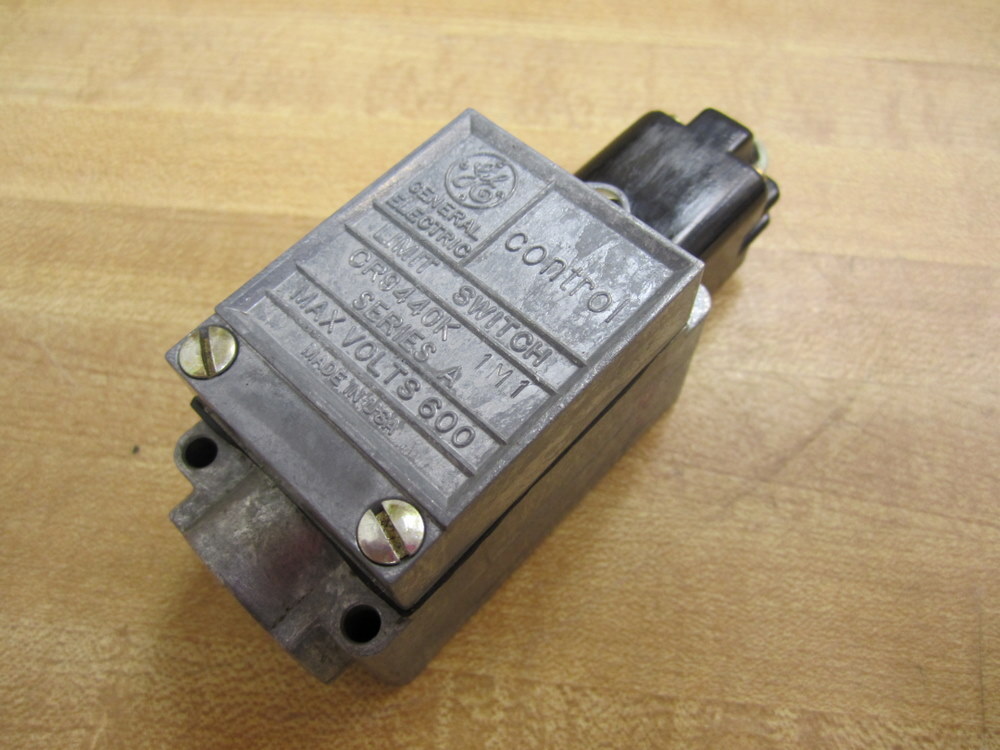 General Electric CR9440K1M1 Limit Switch CR9440K1M1 Series A