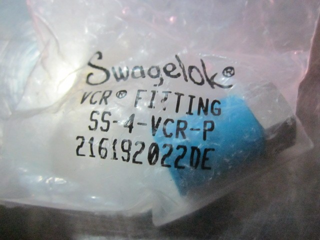 SWAGELOK SS-4-VCR-P SST Face Seal Fitting, 1/4″ Plug