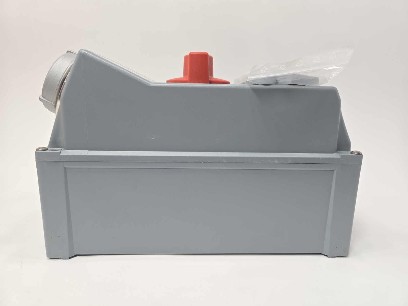 MENNEKES MSR430MIS2W 30A 600V 3W4P