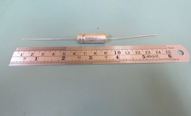 VISHAY 135D686X9125K6 Qty of 1 per Lot CAPACITORS; 125VDC; Wet Tantalum Capacit