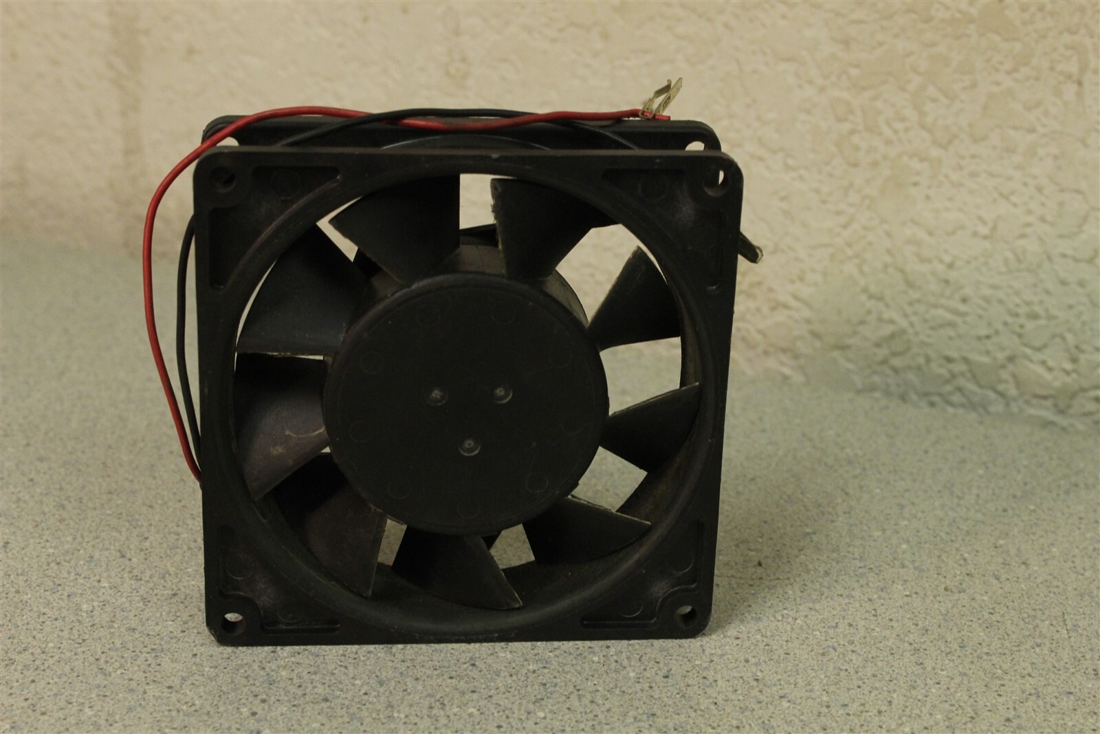 Howard DC Fan M/N 3-15-8506 24VDC AW *FREE SHIPPING*