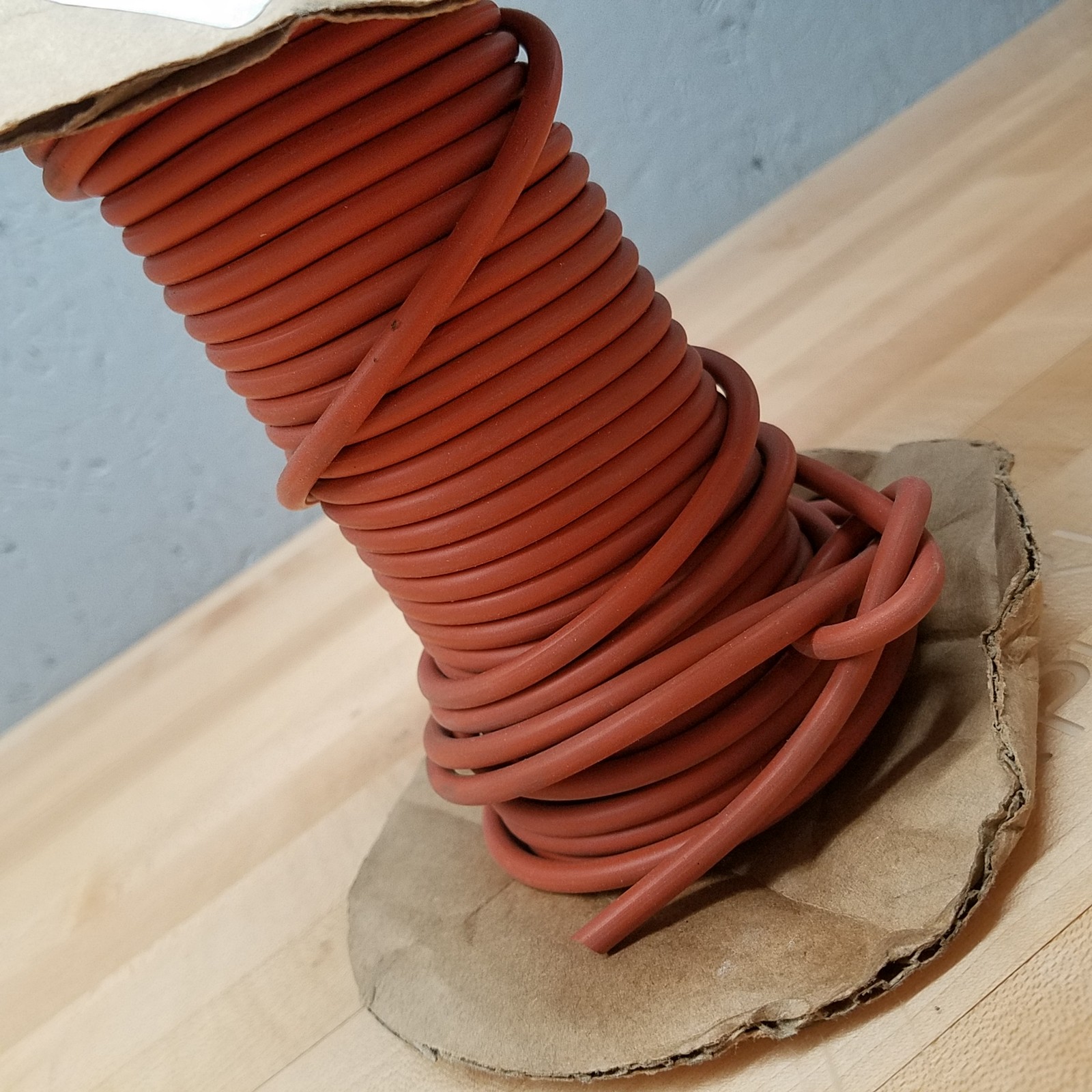 McMaster-Carr 96505K24 3/16″/0.210″ High-Temperature Silicone O-Ring Cord Stock