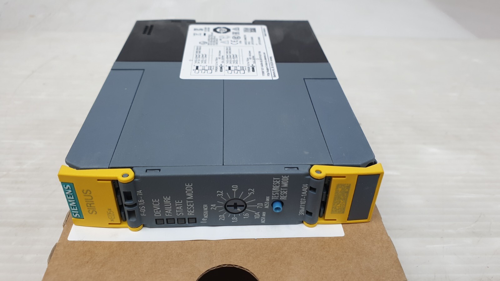 Siemens 3RM1107-1AA04 SIRIUS MOTOR STARTER