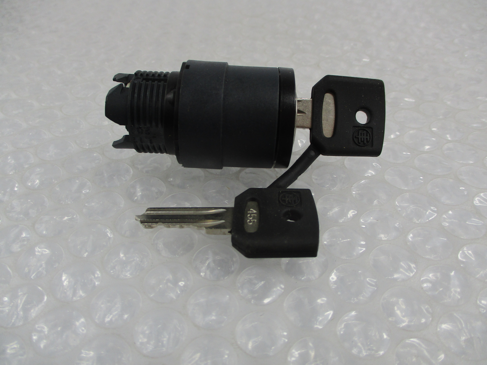 INDUSTRIAL SPARE 10128567 KEY SWITCH NSNP