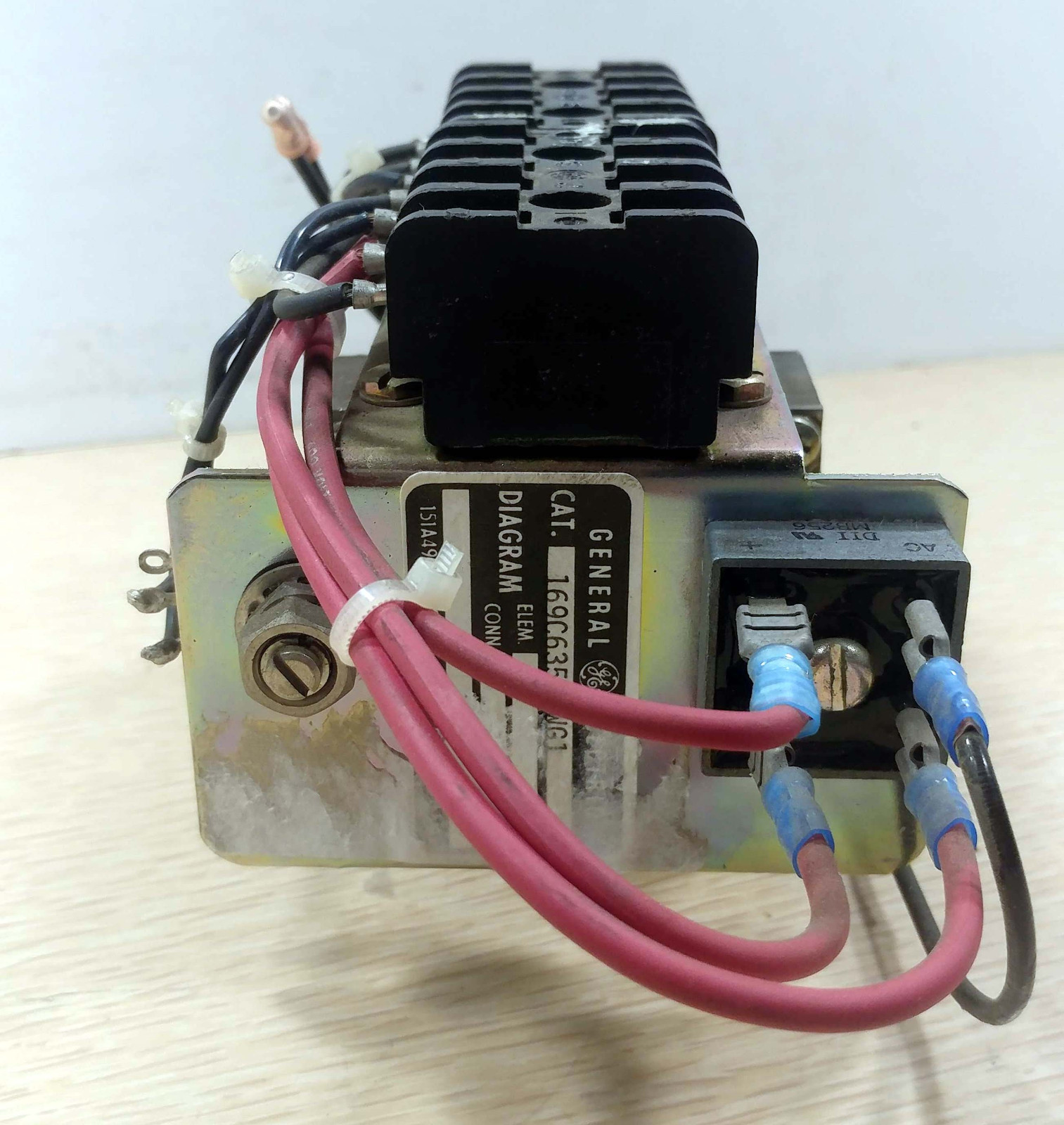 1 USED GE 169C6351AWG1 CT INTERFACE W/ TRANSFORMER ***MAKE OFFER***
