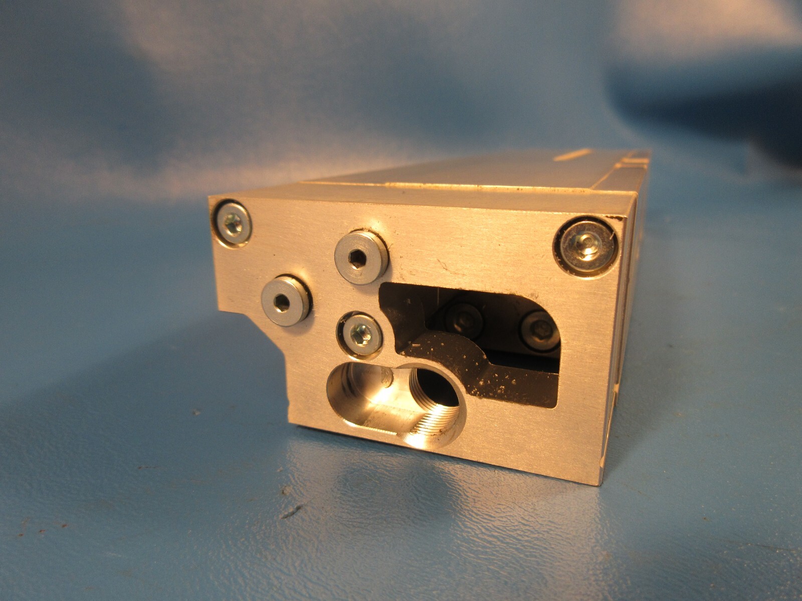 USED Festo DGSL-16-100-Y3A, 544003, Mini Slide, Stroke 100mm, NO Hydraulic Shock