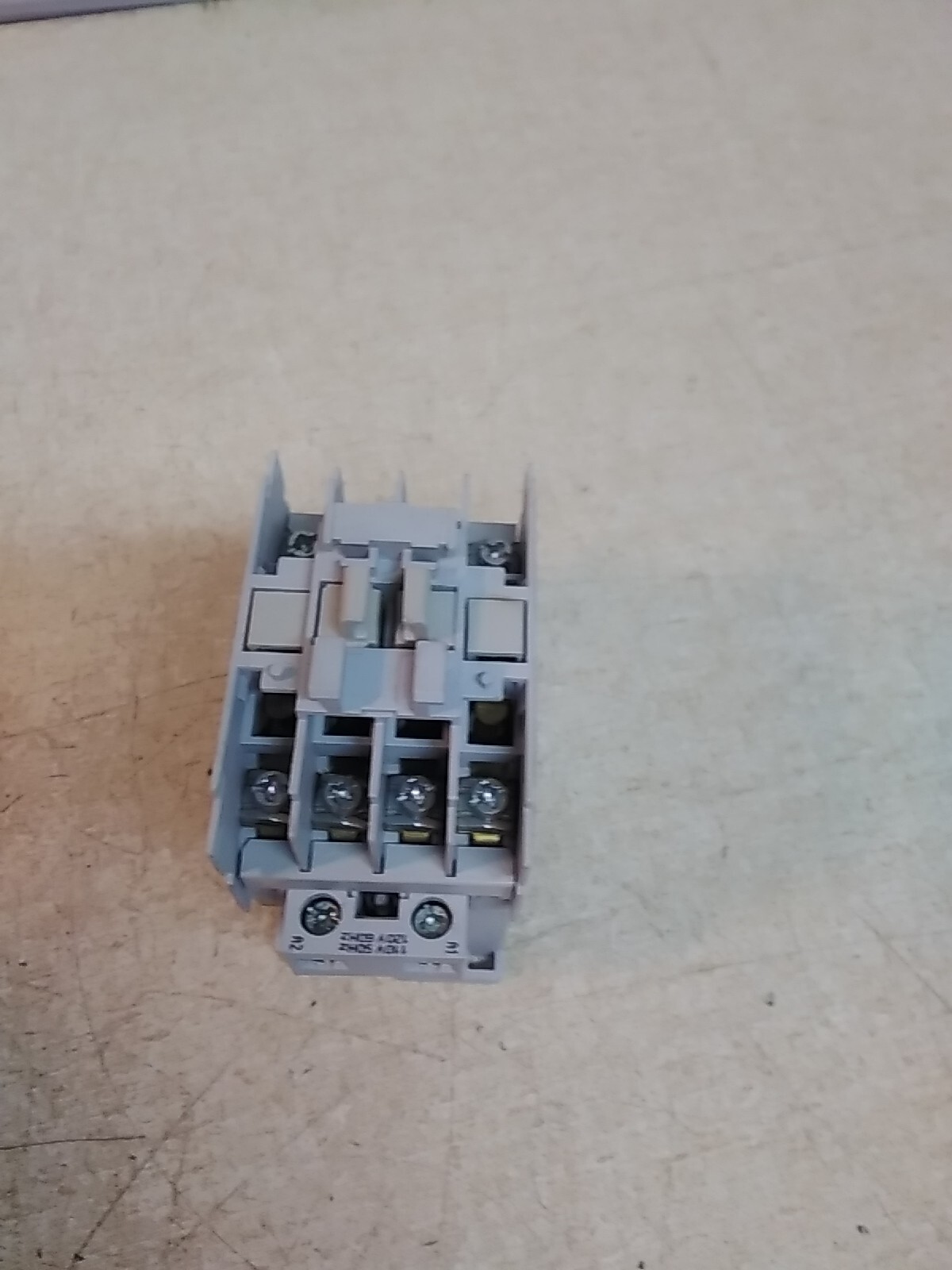 Allen Bradley 100-C09*10 Contact Block Series A *FREE SHIPPING*