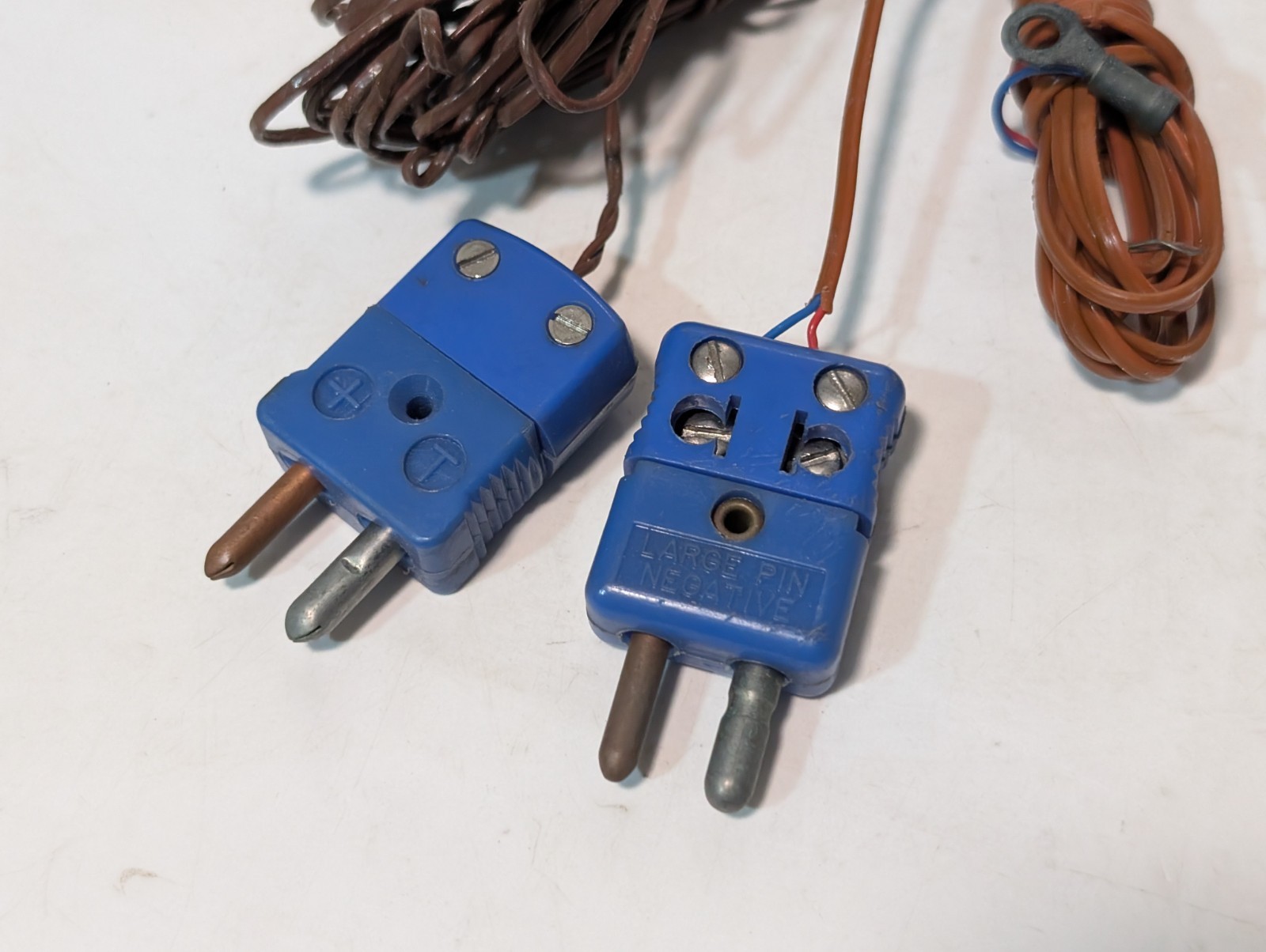 Omega Type T thermocouple connectors w/ extension wire lot, 2 large, 7 mini