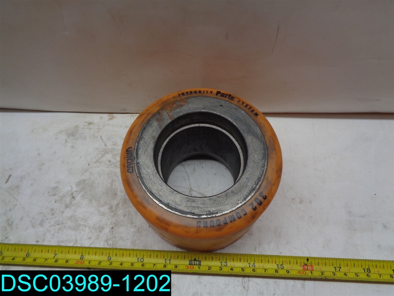 CROWN FORKLIFT WHEEL 302 COMPOUND ORANGE 5″ X 3-1/2″ X 3″ Integrity Parts System