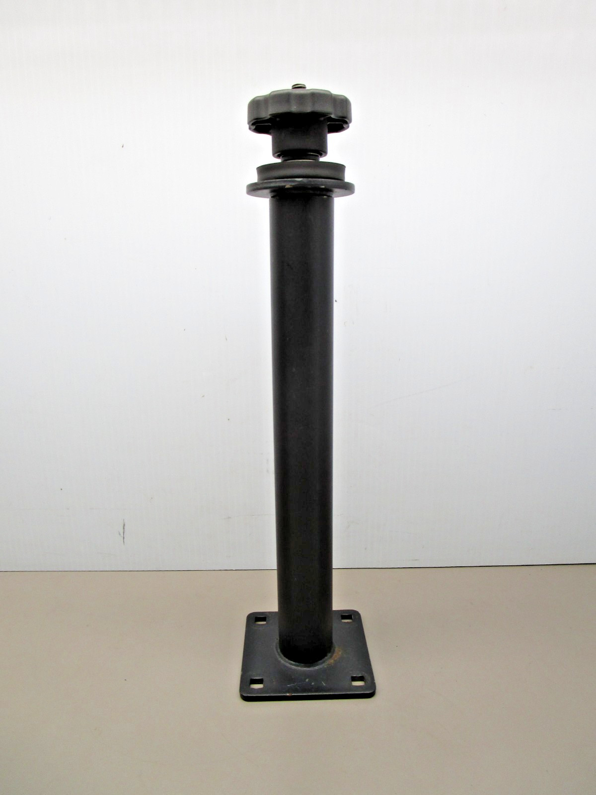 RAM Mount RAM-VP Tele-Pole Assembly 12″ Lower and 8″ Upper Pole
