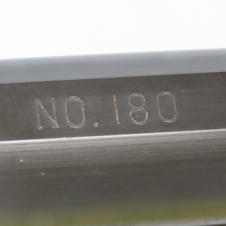 Empire No. 180 24″ Precision Machine Bubble V- Level