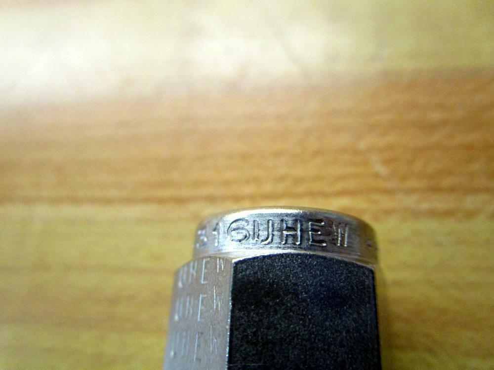Parker 316UHEW Bulkhead Union Coupling