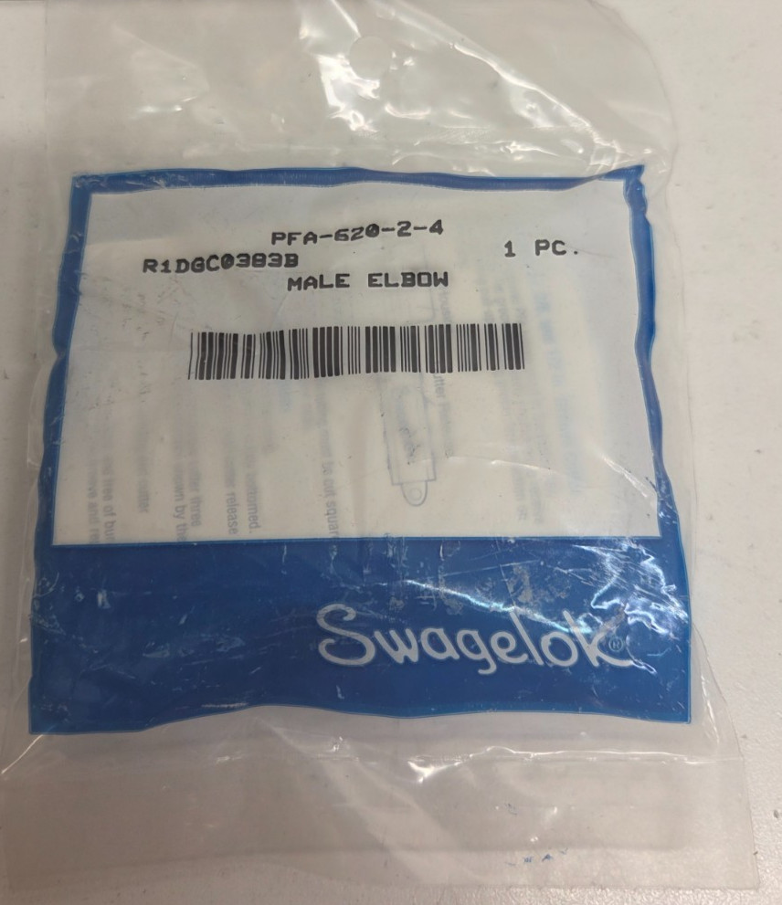 NEW IN BAG! SWAGELOK 3/8″ TUBE OD X 1/4″ MNPT PFA ELBOW PFA-620-2-4