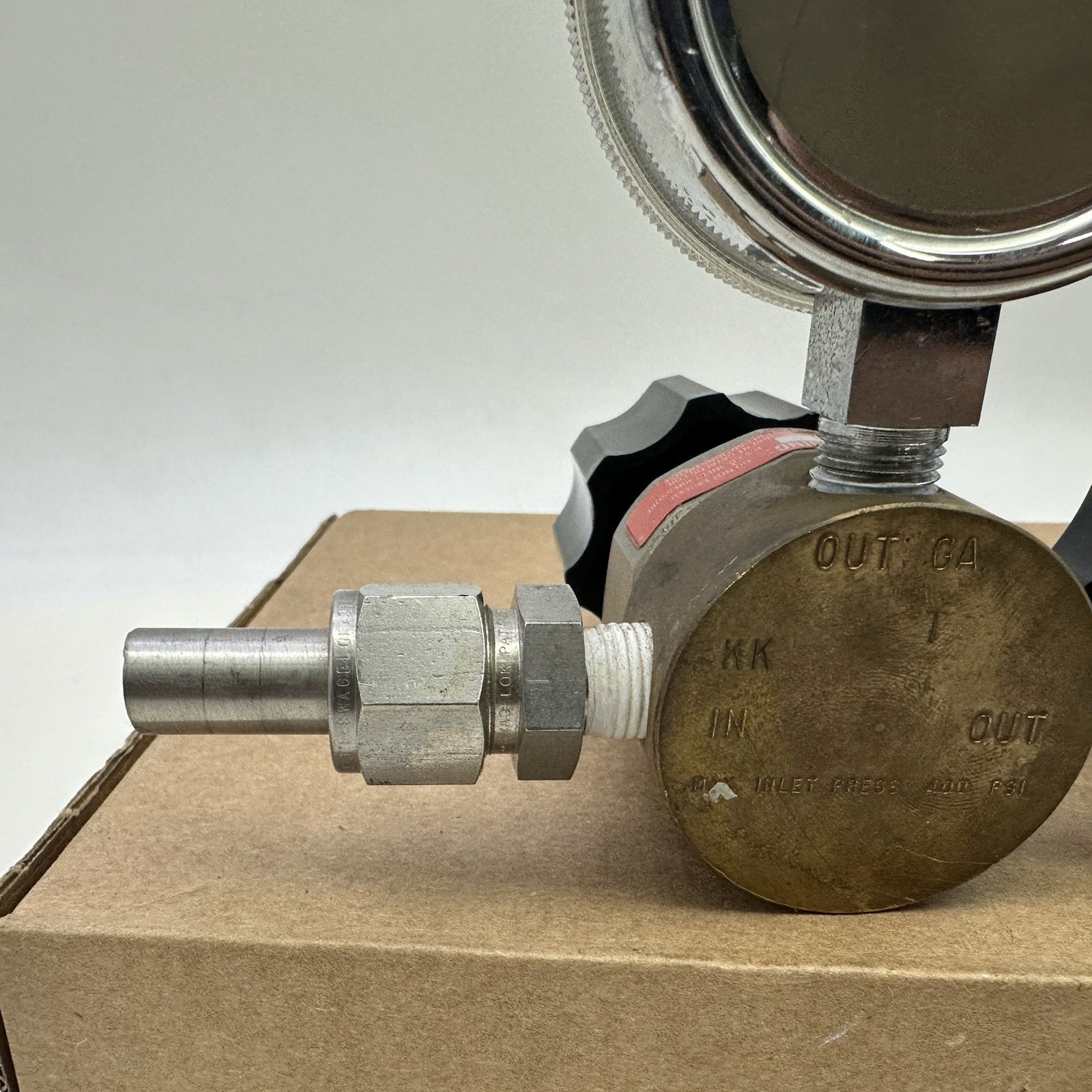 Matheson 3423 Brass High Purity Gas Regulator