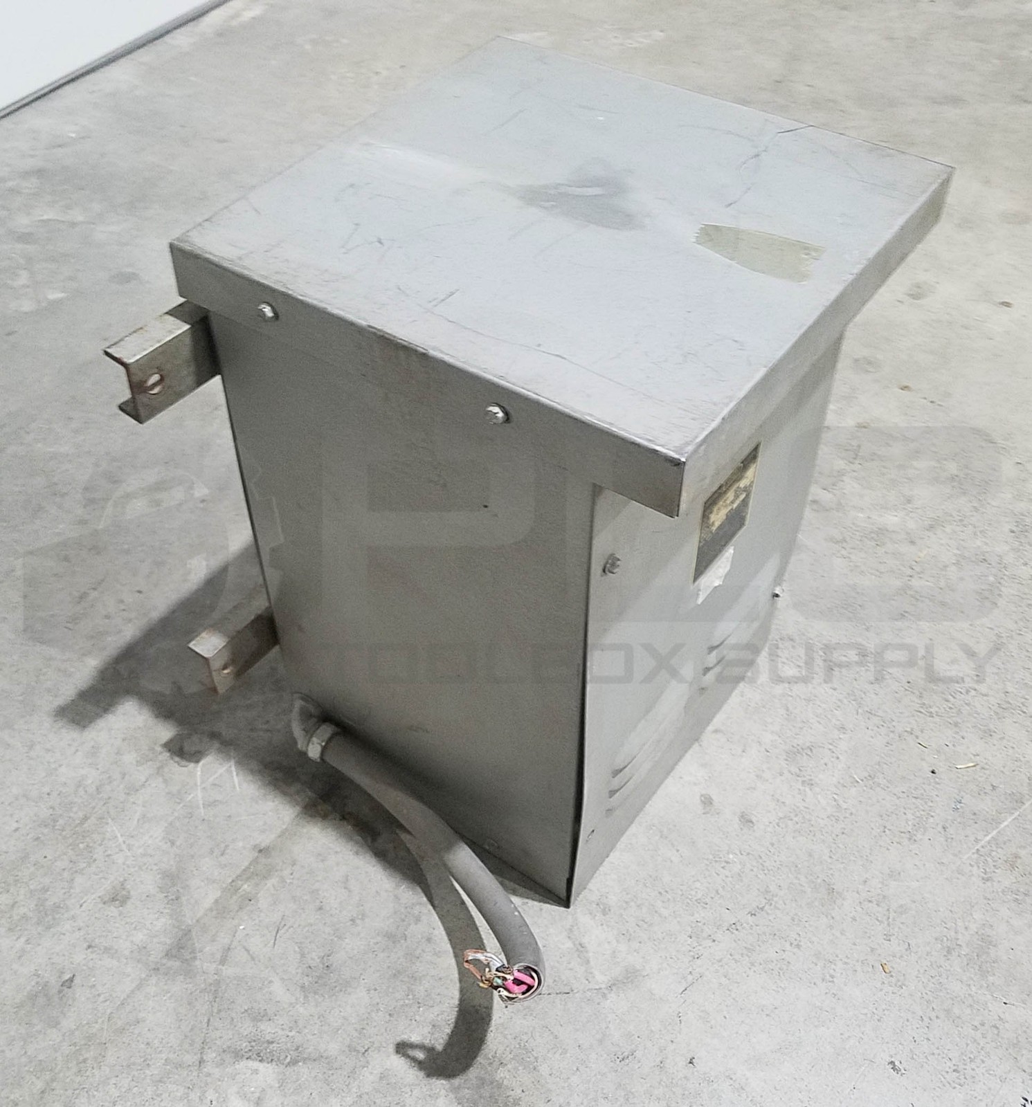 DONGAN 61-1065 TRANSFORMER 10KVA 60HZ 480V