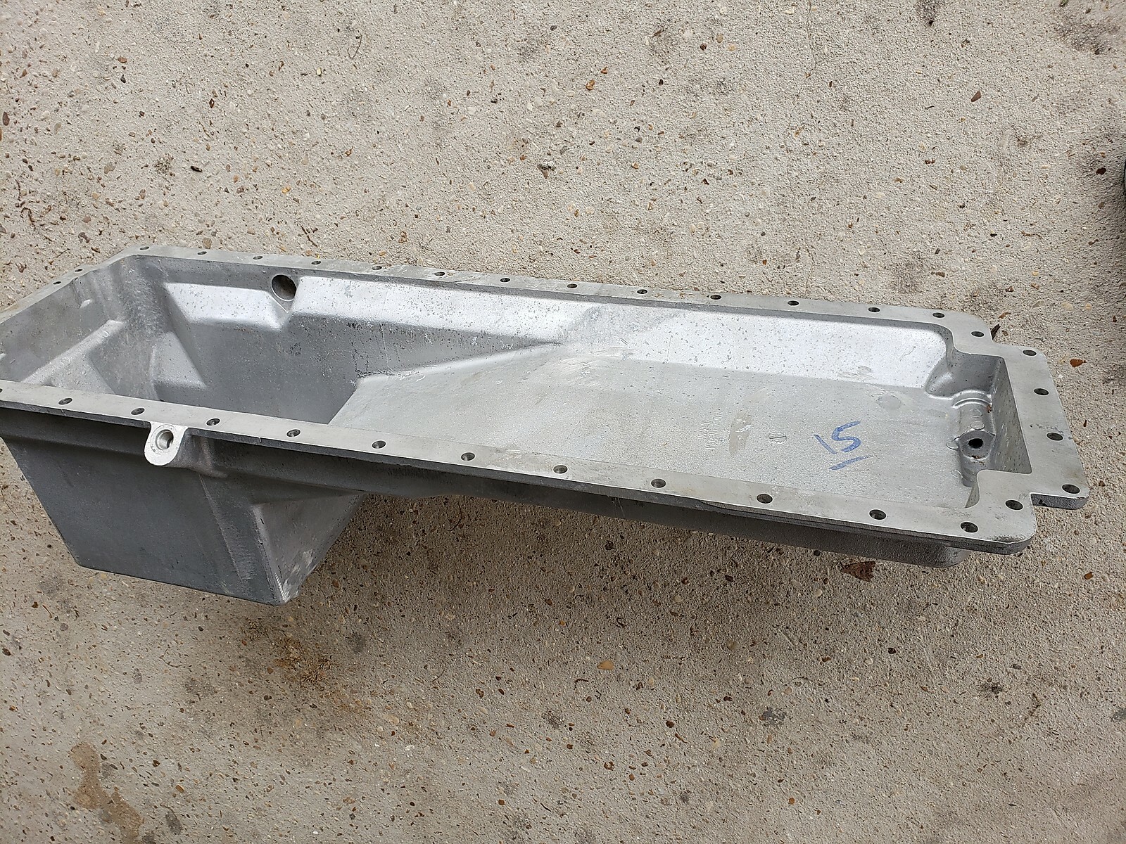 NOS Cummins Engine Oil Pan AR45247 2815004042956 Military M809 M939-A1 5-Ton