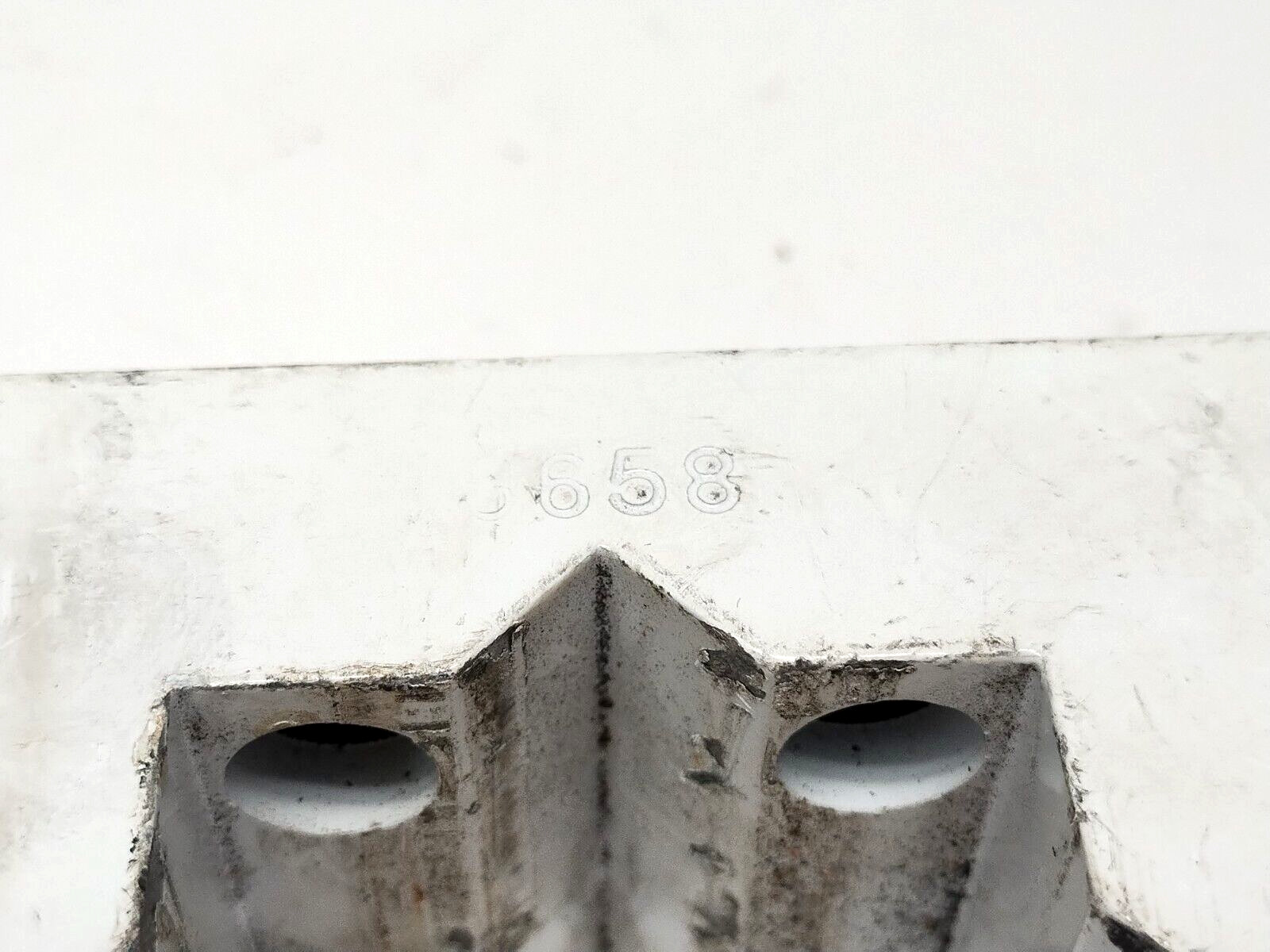 Flex-Cable 6658 Boom Bar Clamping Block 2″ Square Inside, Robo-Com V NO SCREWS