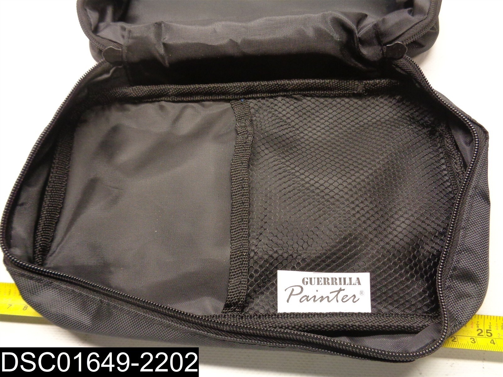 9-1/2″ x 5-3/4″ X 4″ Black Guerrilla Painter Zip Closure Bag