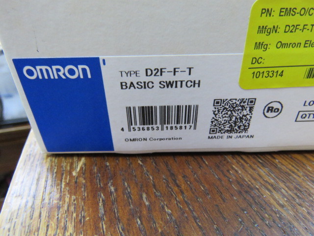 Omron Electronic Components D2F-F-T Qty of 40 per Lot SWITCH Switch pin plunger
