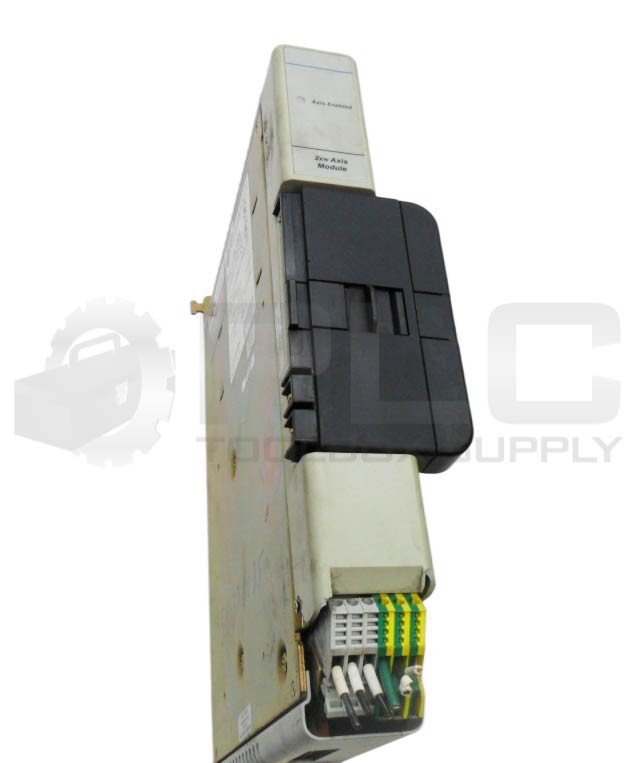 ALLEN BRADLEY 1394-AM03 /B AC SERVO CONTROLLER 3.2A 530-680V 1PH *READ*