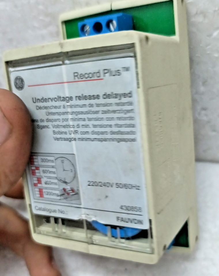 GE Record Plus FAUVDN Undervoltage Release Delayed 220/240V 50/60Hz 430858