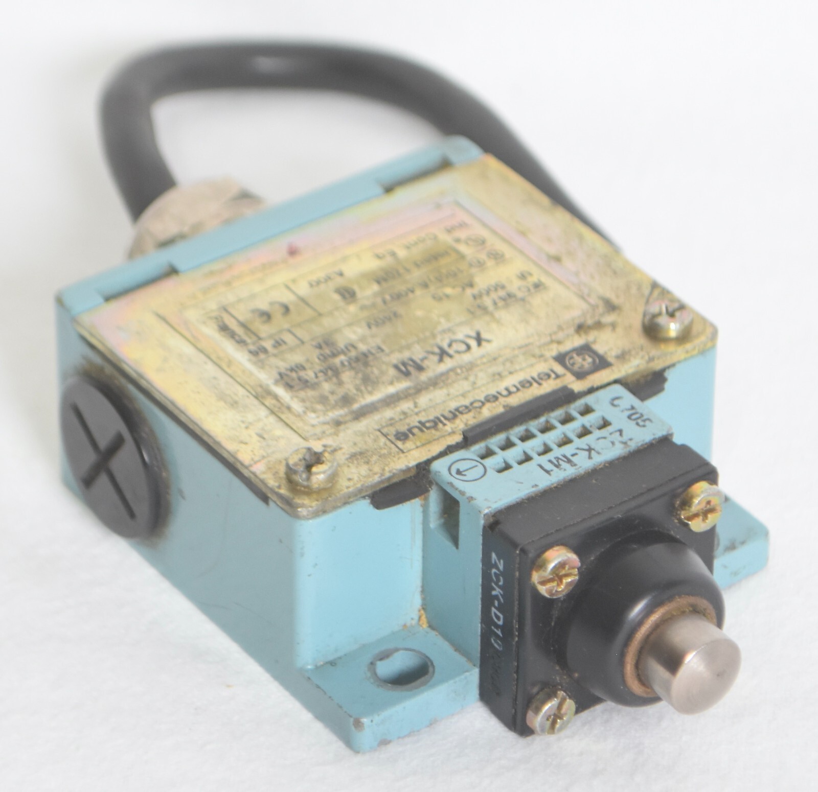 Telemecanique XCK-M Limit Switch Body