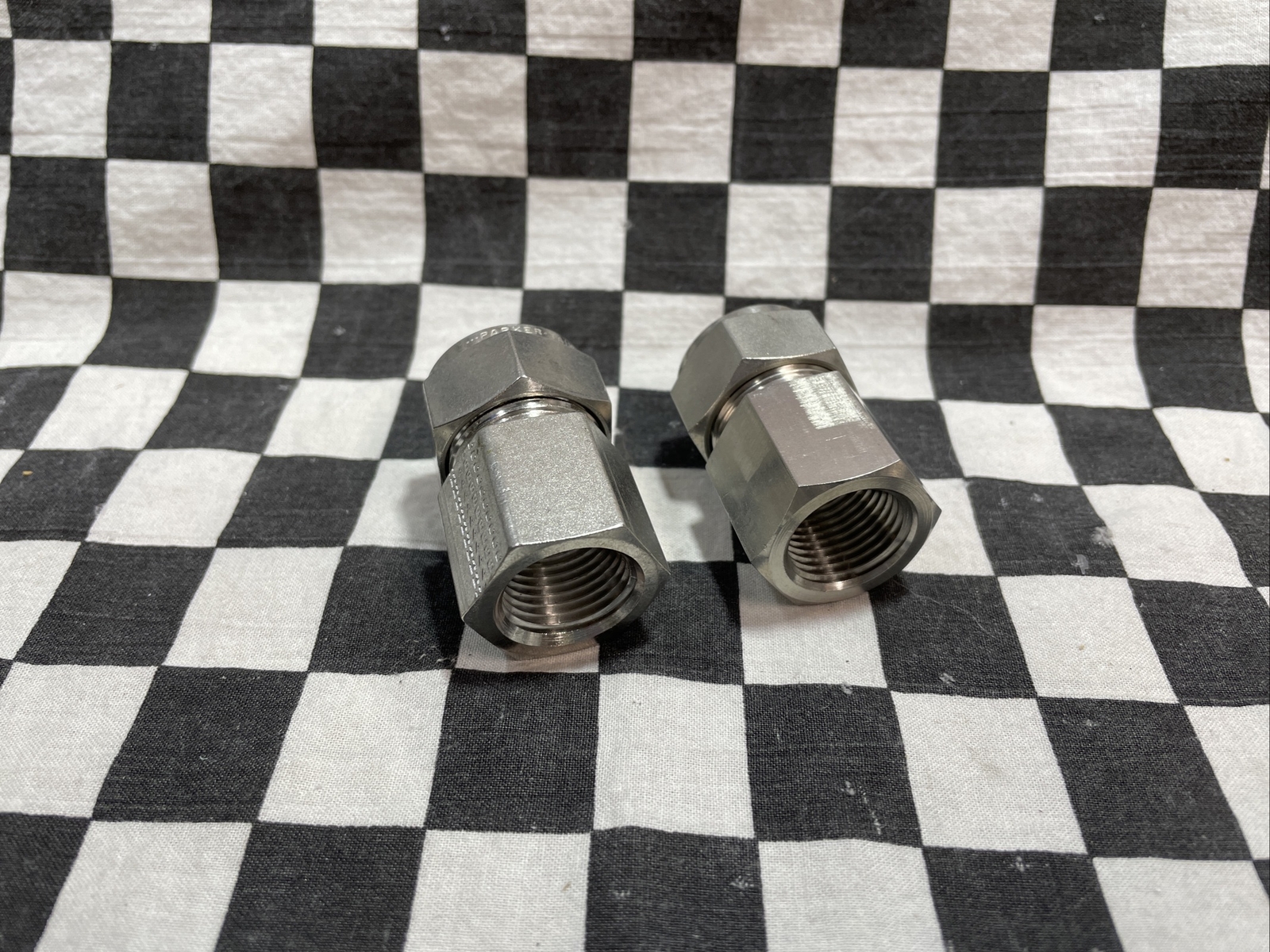Swagelok Female Connector 3/4″ T X 1/2″ FNPT, SS-1210-7-8, PARKER 12FSC8N-316