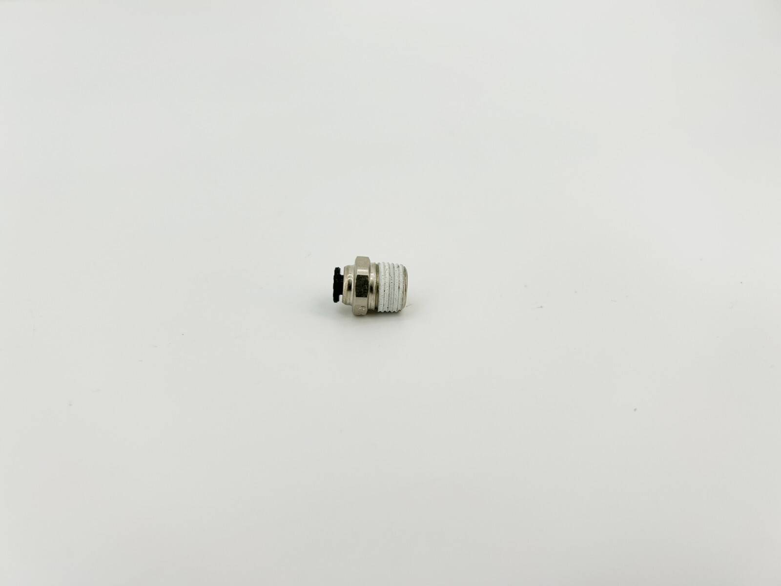 Lot of 10 New Lawson 86747 Male Connectors, 1/8″ x 1/8″, 290PSI