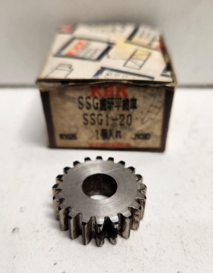 NEW OLD STOCK! KHK 8MM BORE STEEL SPUR GEAR SSG1-20