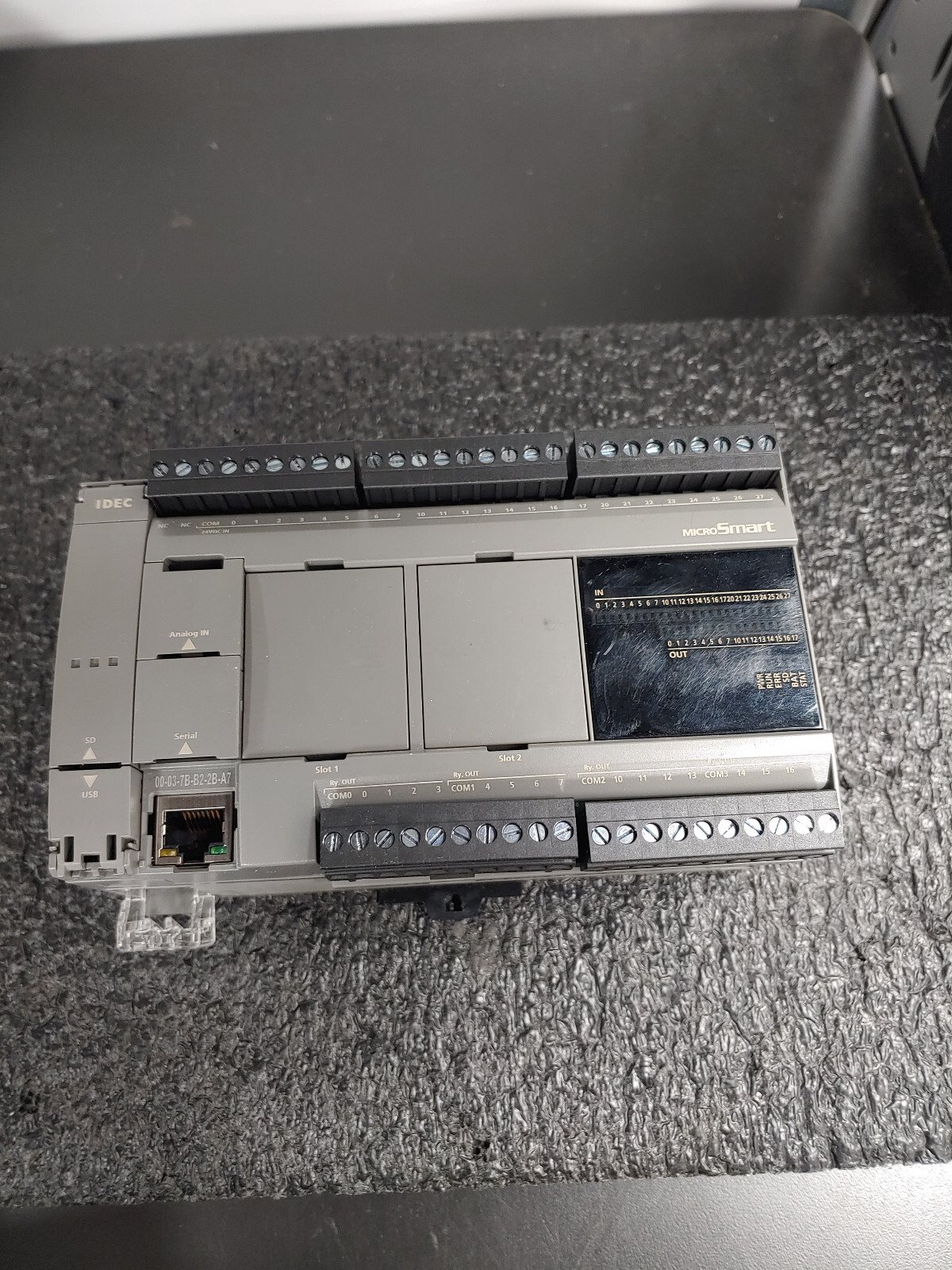 IDEC FC6A-C40R1CE 40IO CPU 24VDC Relay FC6A MicroSmart PLC