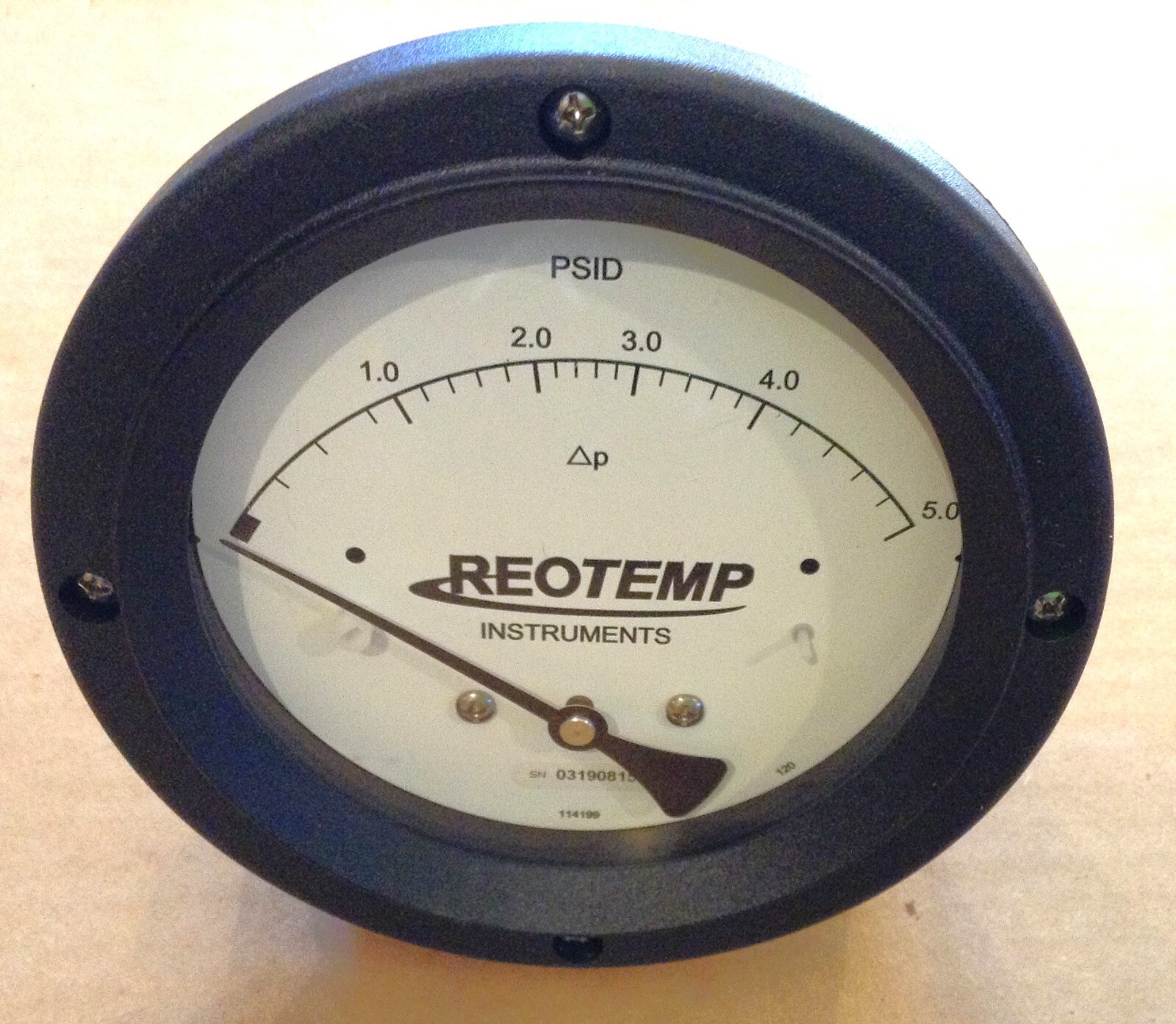 Reotemp Differential Pressure Gauge D204PSE-E4D4-PD5 New 0-5 PSID Elec Haz. Loc.