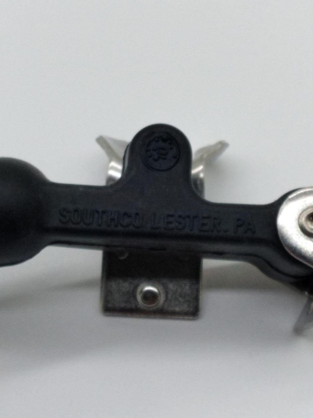 Southco 37-10-071-20 Flex Draw T-Handle