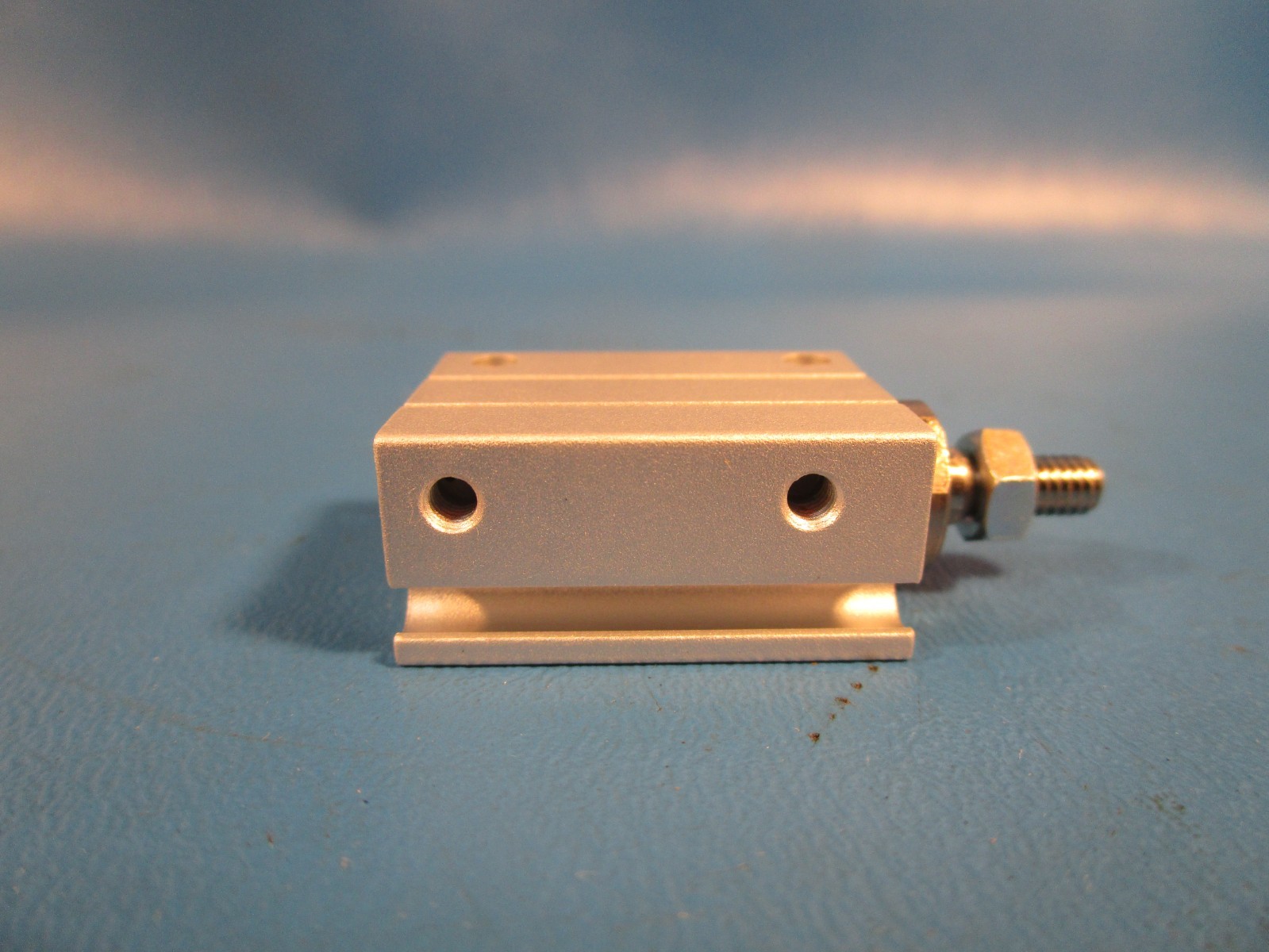SMC CDUJB8-10DM, Compact Cylinder, 8mm Bore, 10mm Stroke, Double Acting