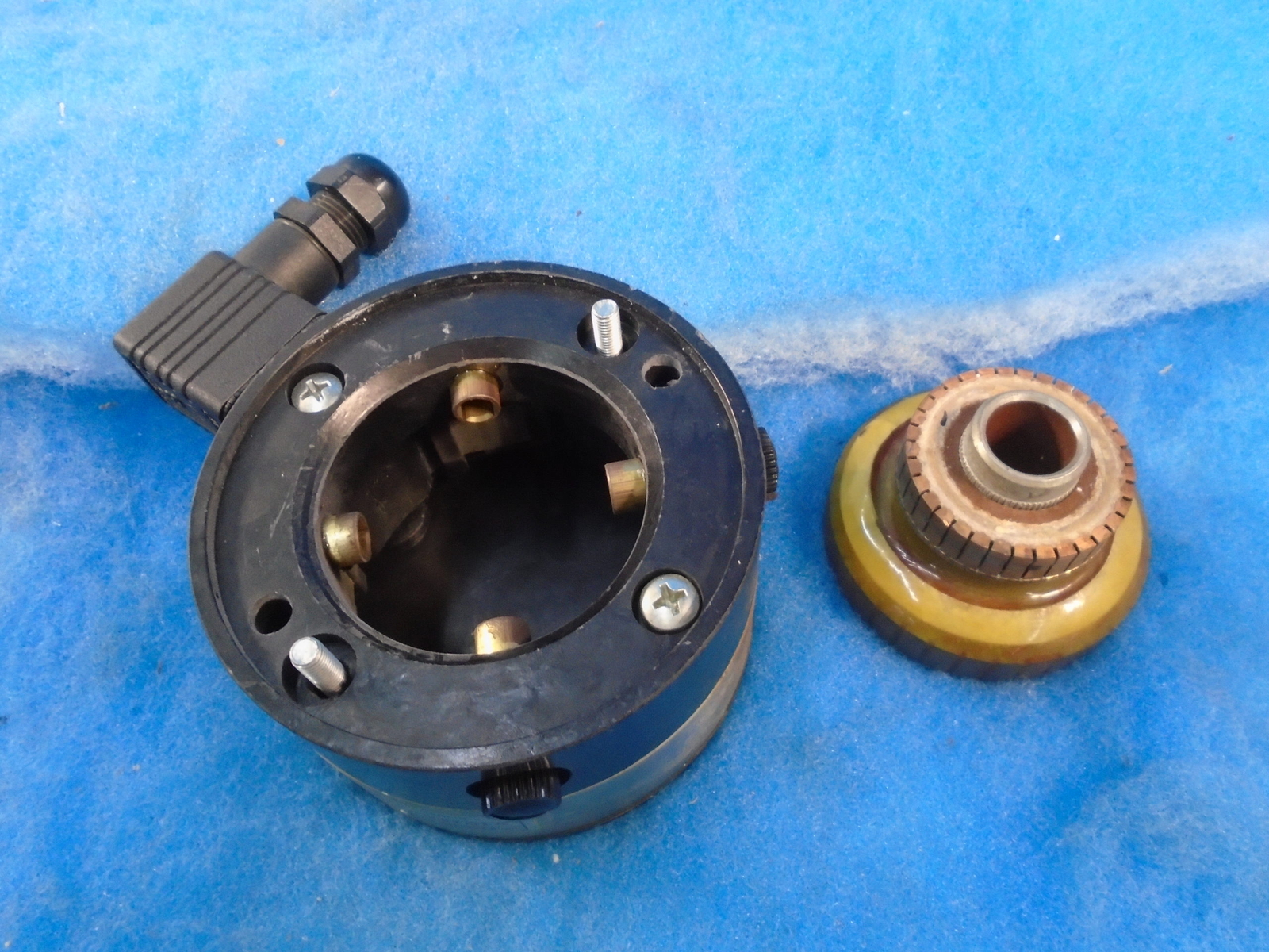 HUBNER TACH TDP 0.51L 42H ANALOG DC TACHOMETER TACHO 1YR WARRANTY