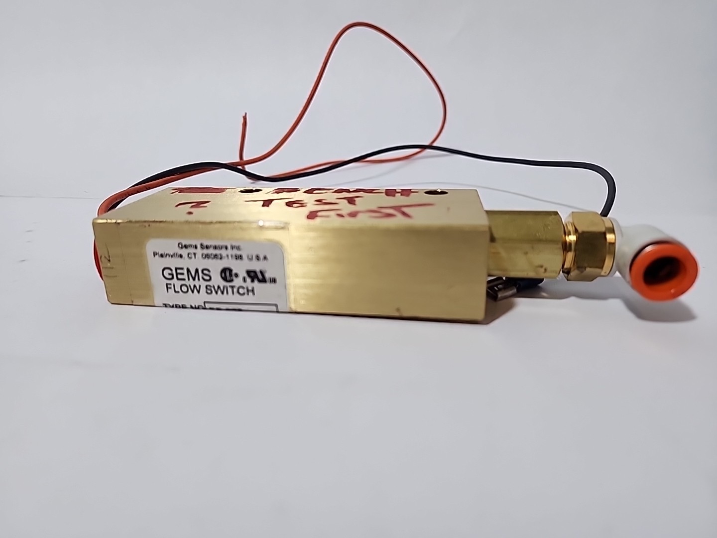 NEW GEMS 26916 FLOW SWITCH FS-925
