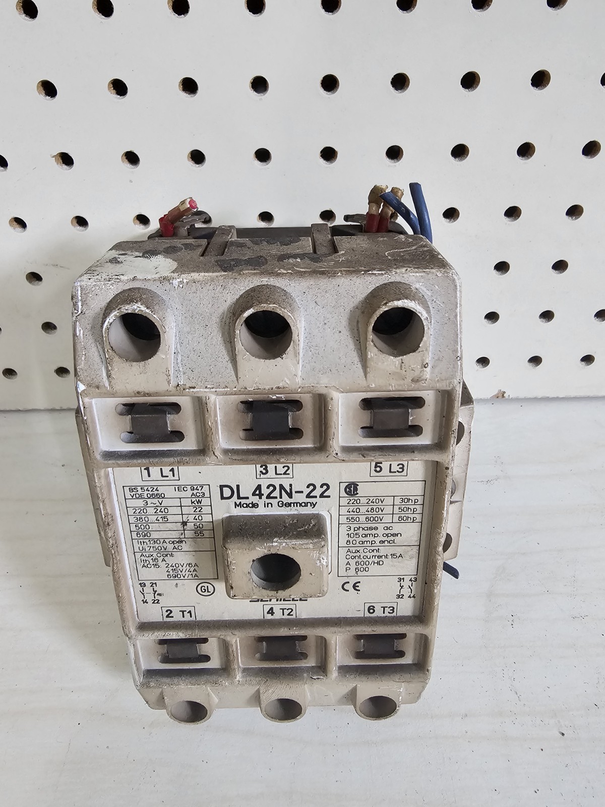 Entrelec Schiele Contactor Industrial Electrical Switch Model: DL42N-22 UNTESTED