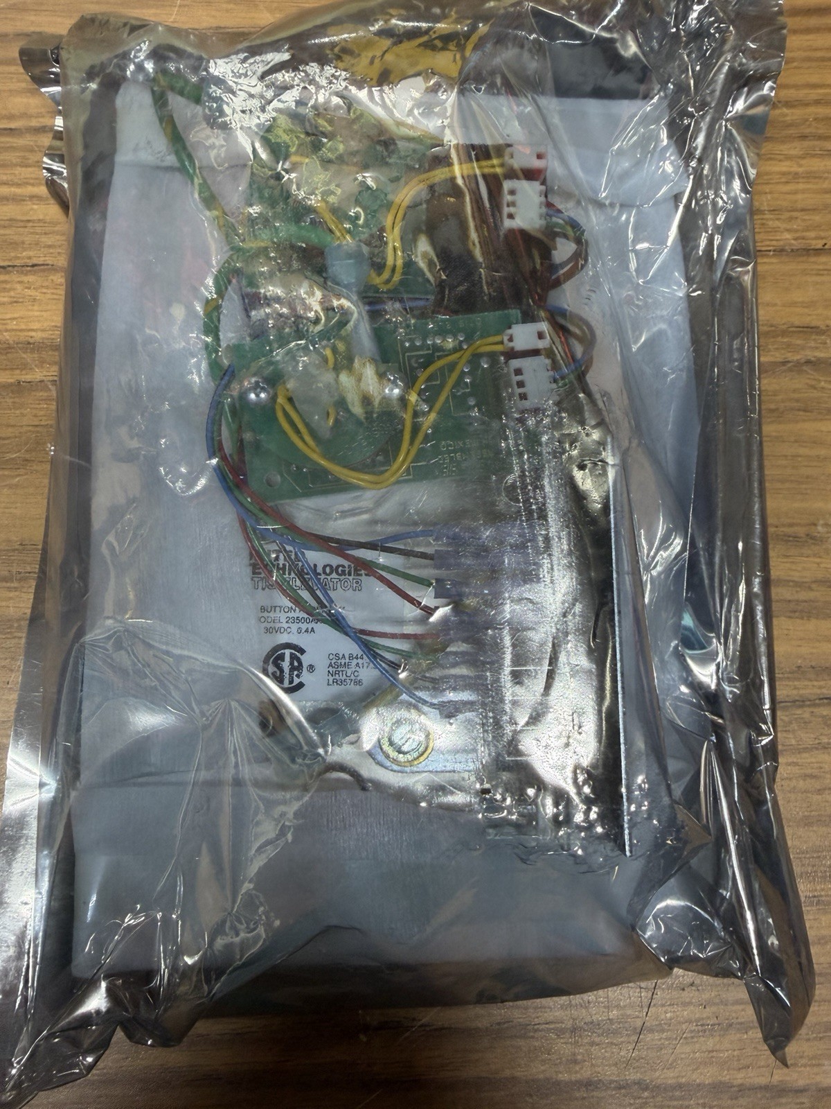 *New* Otis Elevator 23500AAE Intermediate Hall Call Button Station