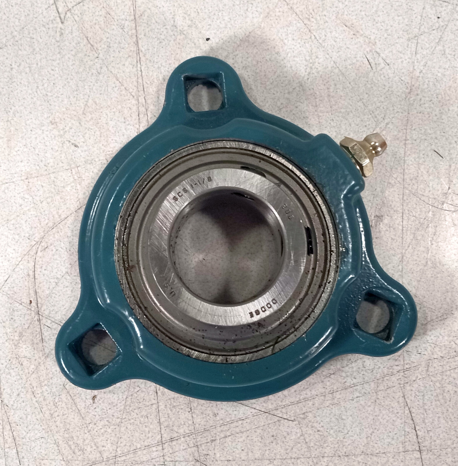 1 NEW DODGE 124607 LF-SC-102 3 BOLT FLANGE PILLOW BLOCK BEARING NNB *MAKE OFFER*