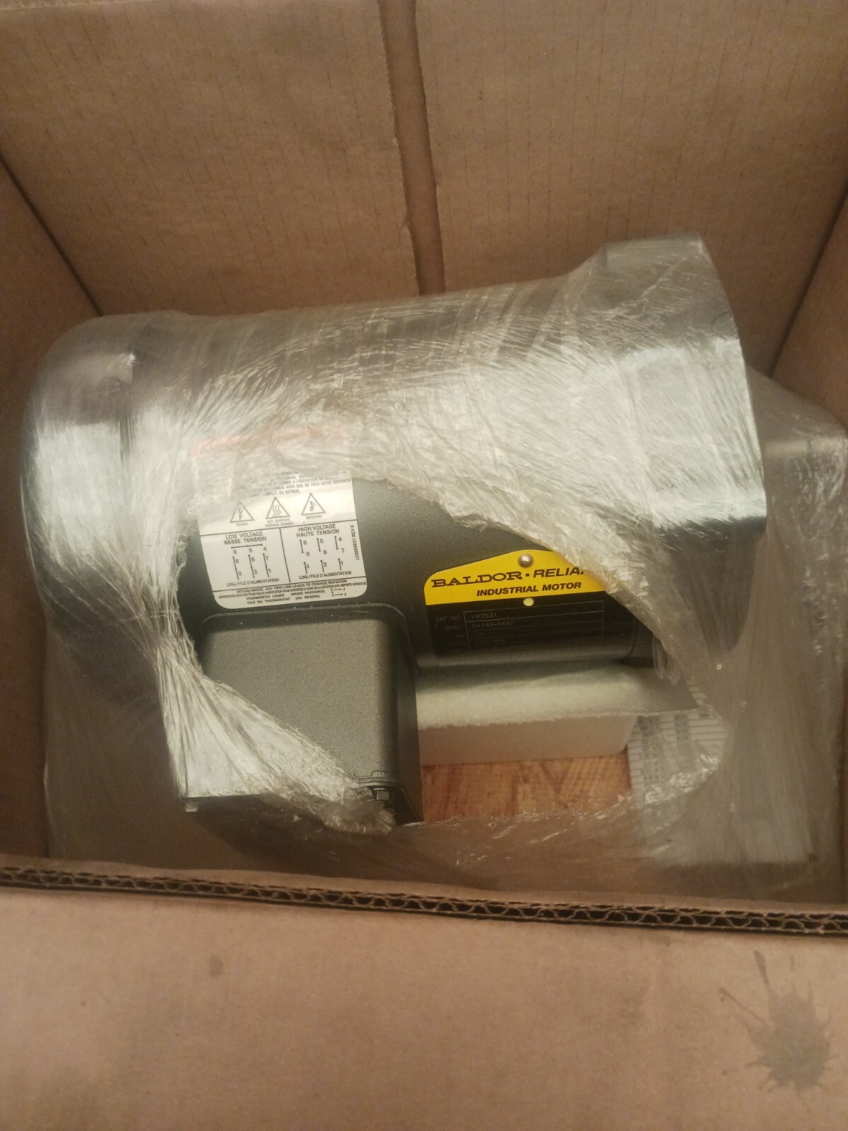 NEW BALDOR INDUSTRIAL MOTOR 1/4HP 230/460V 1140RPM 3 PHASE VM3531