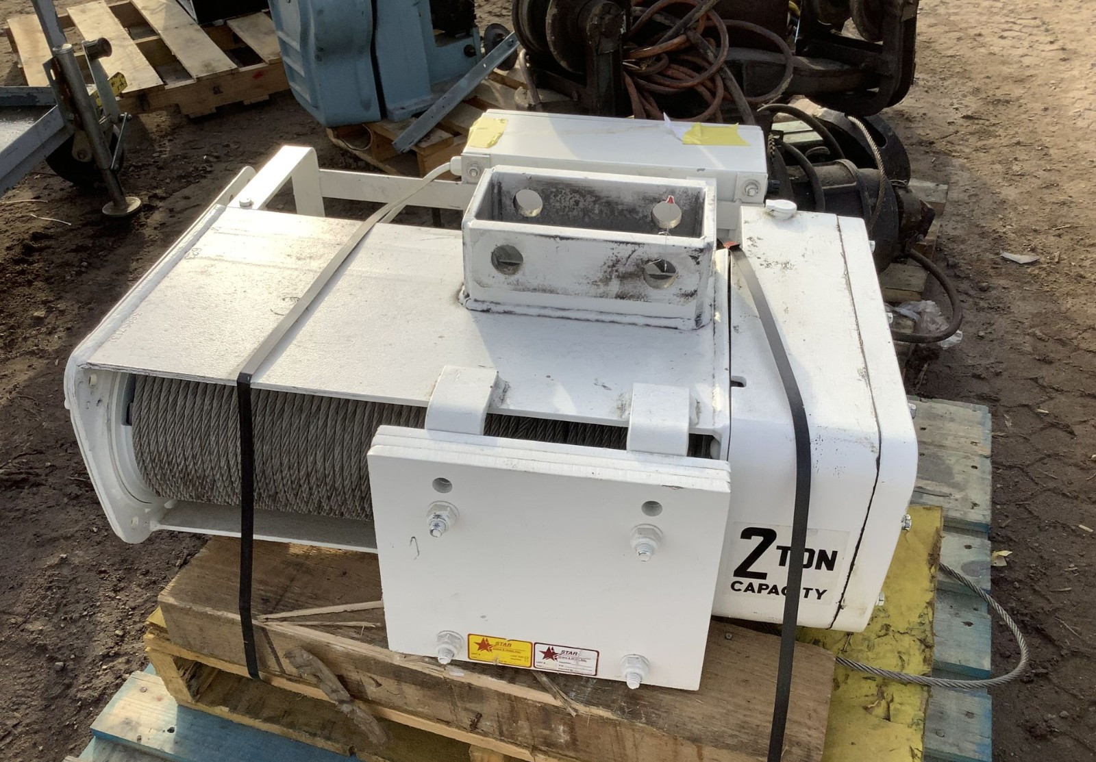 Yale Y80L03030S18 2 Ton Electric Crane Hoist Gear Box – FREE FREIGHT