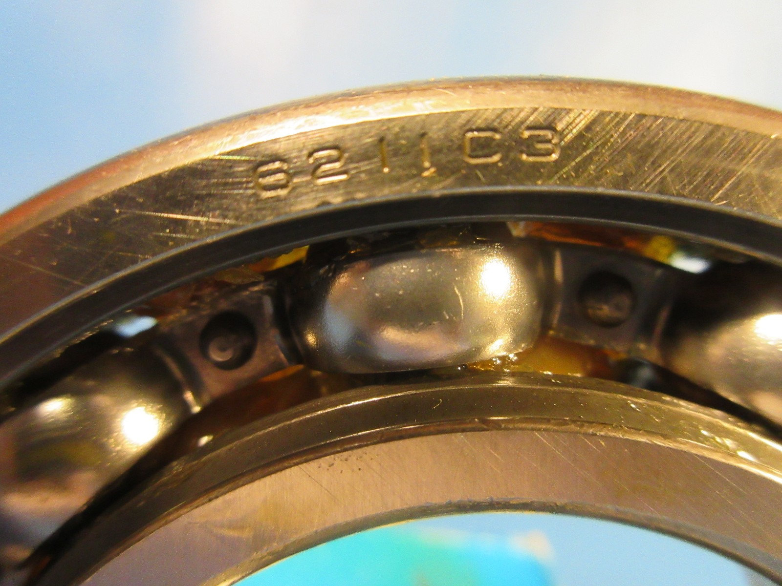 NTN 6211 C3 Single Row Radial Bearing (SKF, Timken 211 C3, FAG, Fafnir, NSK)
