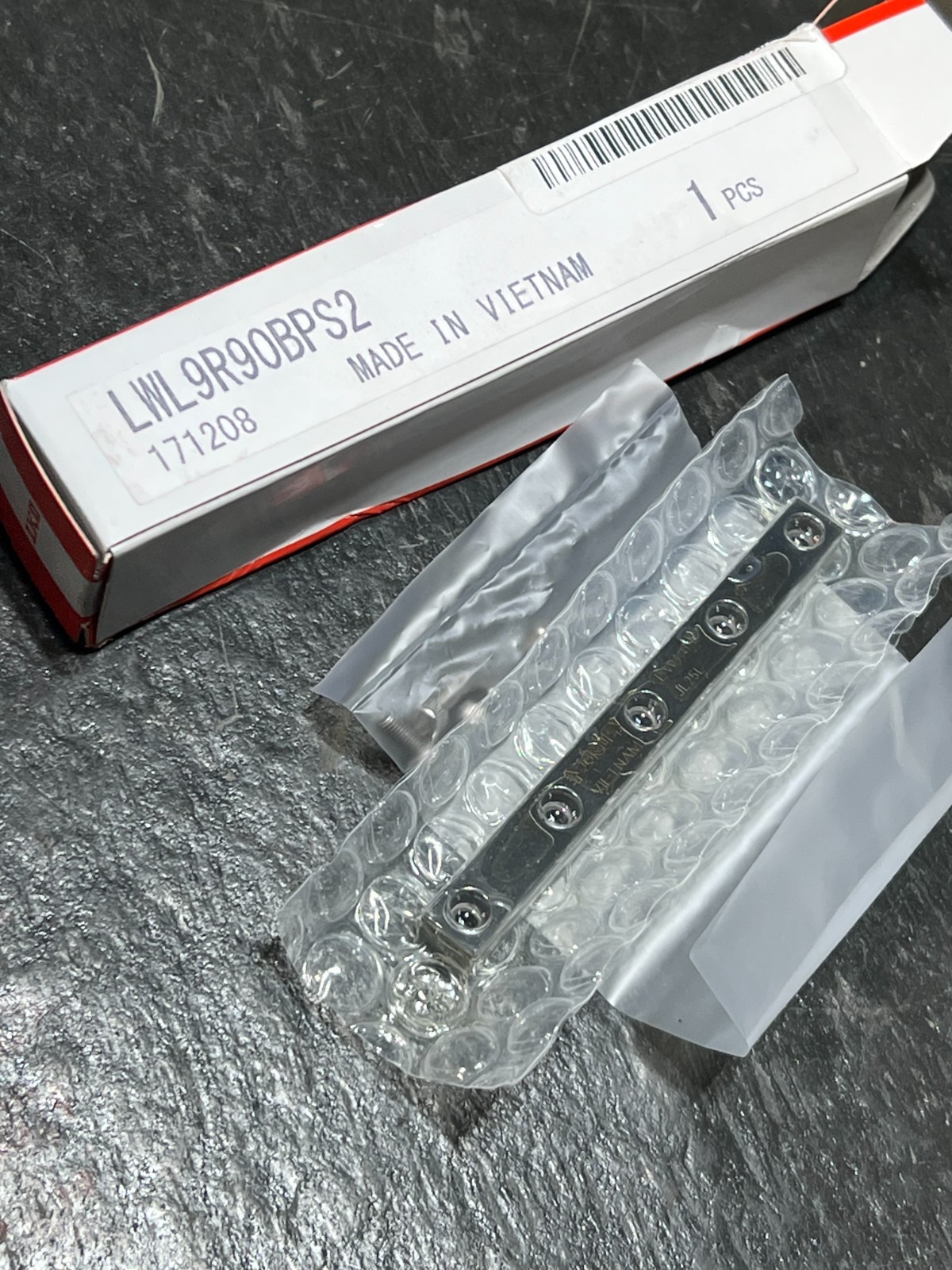iko lwl9r90bps2 nos poor packaging