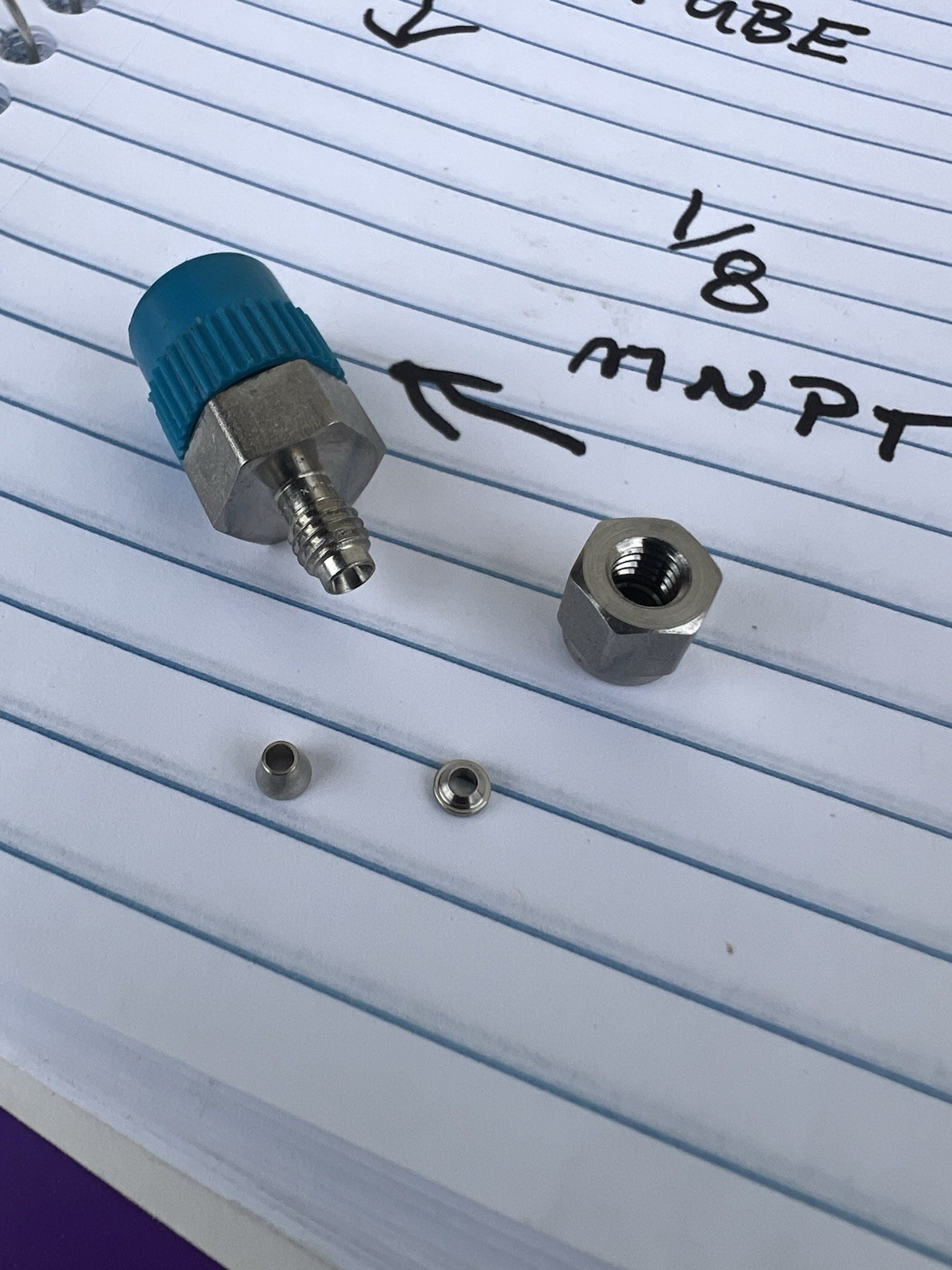 Swagelok SS-100-1-2BT TUBE FITTING, BORED-THROUGH MALE CONNECTOR 1/16”x1/8”