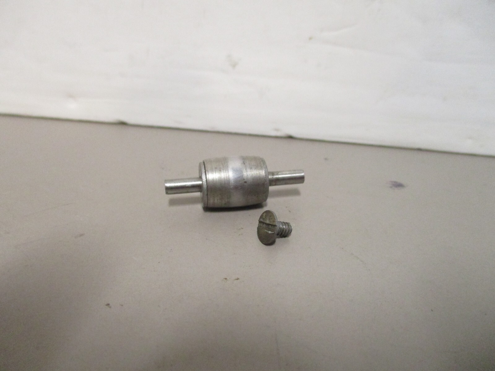 Base Wheel Roller 7/16″ x 1/2″ for Vintage Wolf Model R Electric Fabric Cutter