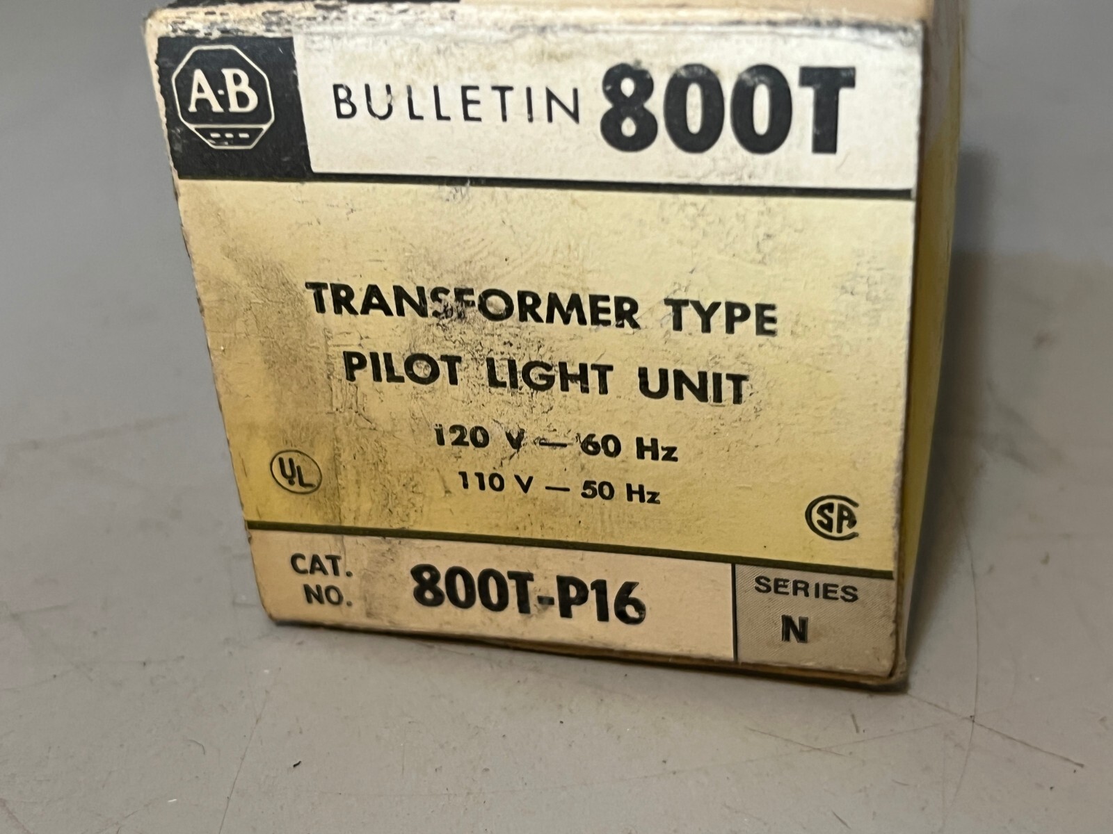 Allen Bradley, Transformer Type Pilight Light Unit, NO Lens Included, 800T-P16
