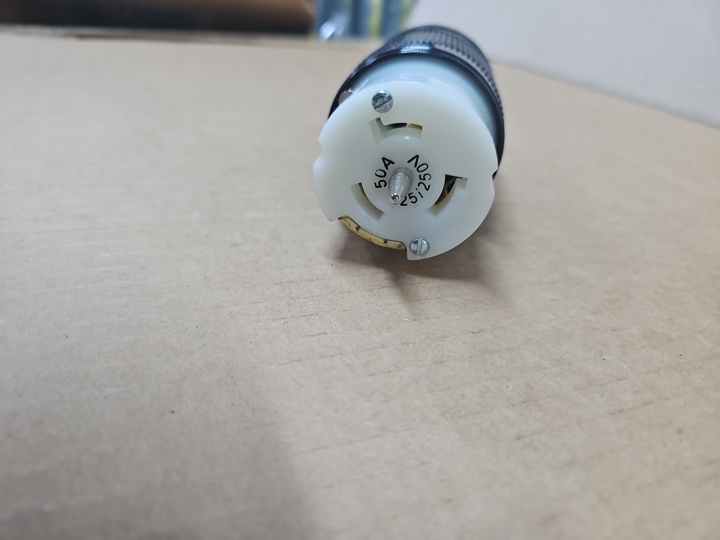 Marinco 50A 250V Male Turn & Pull 3-Phase 480V 3P4W Locking Connector