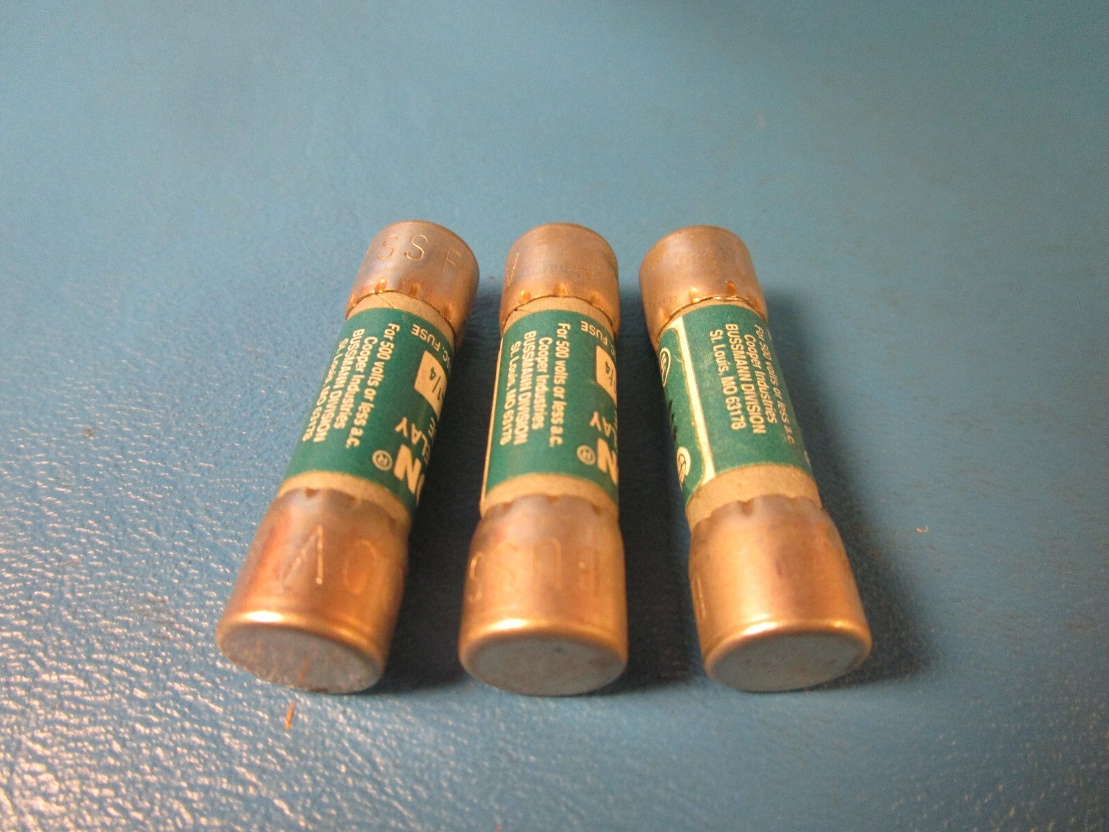 LOT OF 3 Bussmann Tron FNQ-1/4 Fuse, Time Delay Fuse, 10KA, 500V